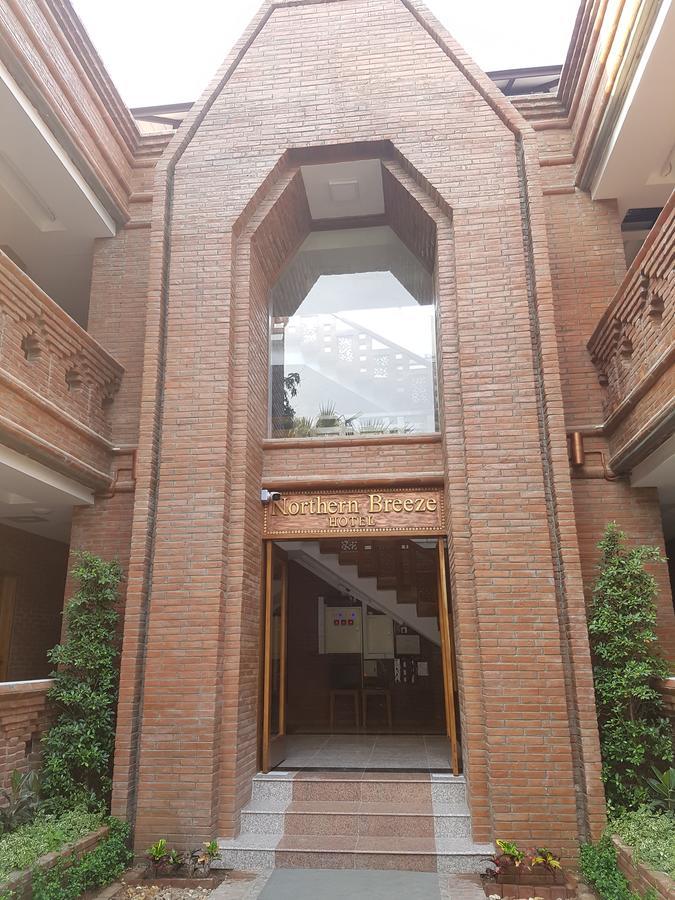 Northern Breeze Hotel Bagan Ngoại thất bức ảnh